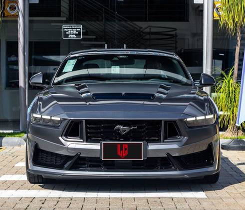 FORD MUSTANG 5.0 V8 GASOLINA DARK HORSE SELECTSHIFT FORD MUSTANG 5.0 V8 GASOLINA DARK HORSE SELECTSHIFT